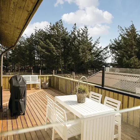Three-bedroom Holiday In * Blokhus