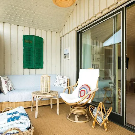 Three-bedroom Holiday In