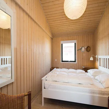 Three-bedroom Holiday In Prázdninový dům *