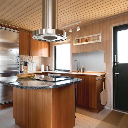 Three-bedroom Holiday In Prázdninový dům *