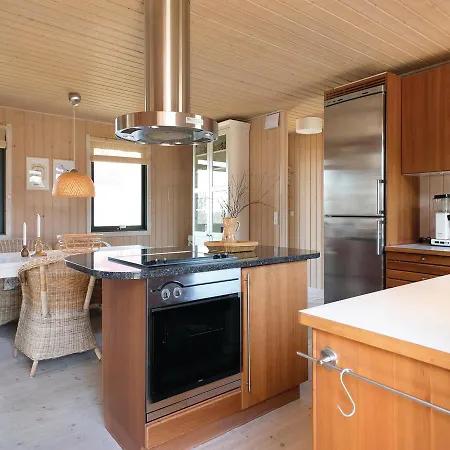 Three-bedroom Holiday In * Blokhus